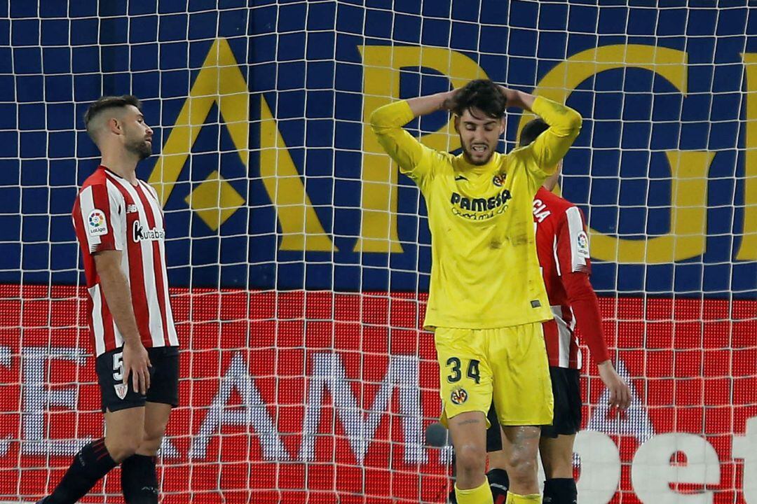 Fer Niño ha tenido ocasiones para darle la victoria al Villarreal