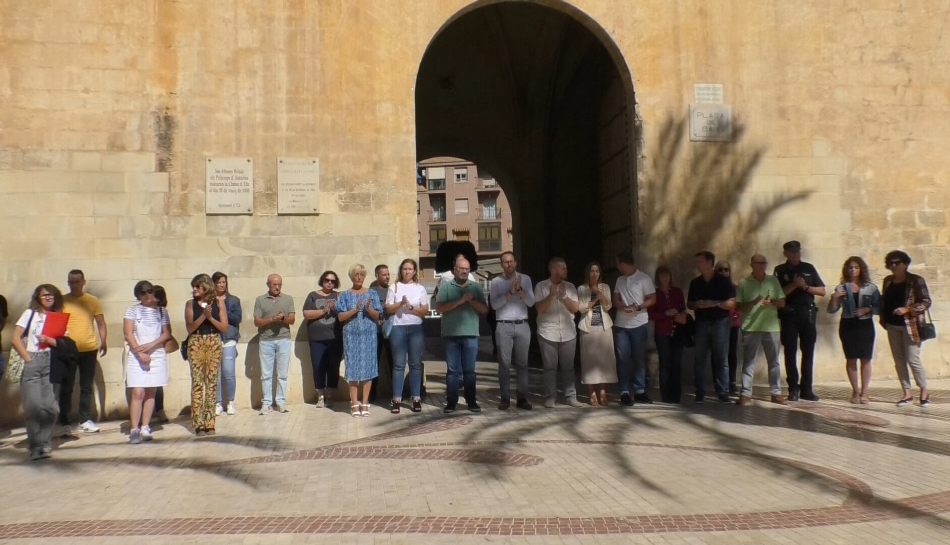 Minuto de silencio en Elche