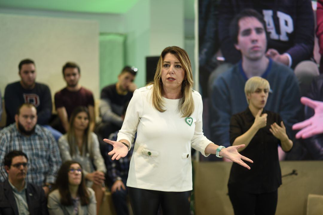 Susana Díaz durante su intervención en el acto del PSOE en Antequera con motivo del 28F