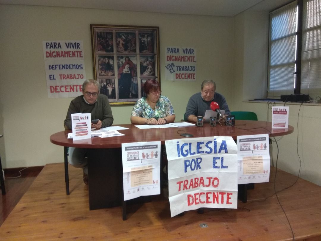 Txomin Pérez, Mª Jesús Martínez y Roberto Fraile