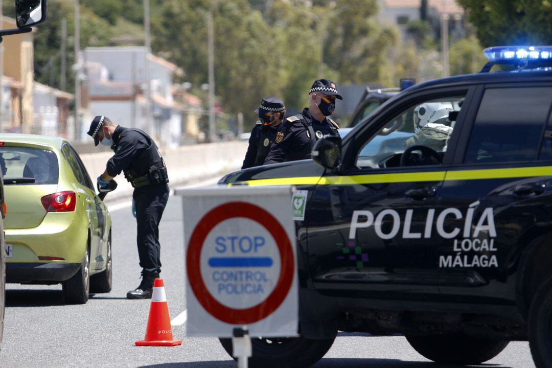 Policía Local de Málaga en un control en una imagen de archivo