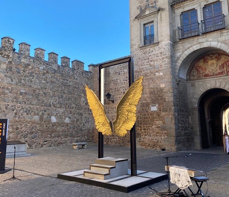 Anteriormente se situó en la Puerta de Bisagra