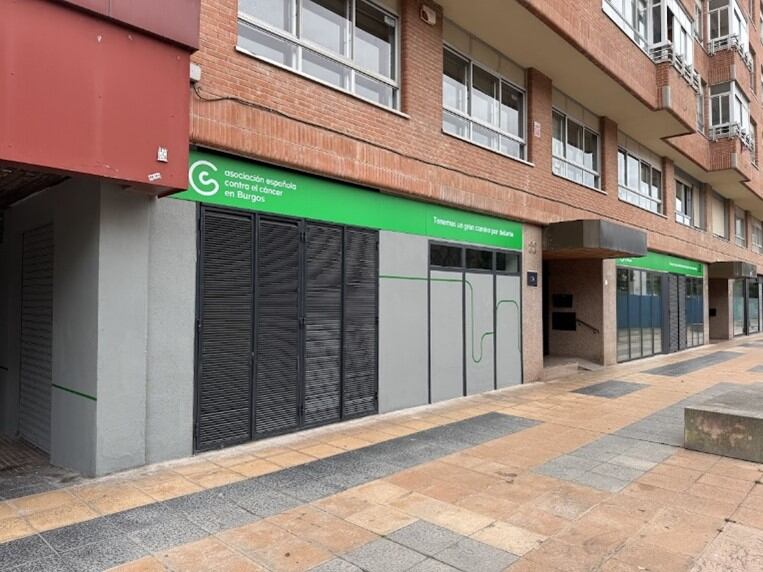 Nueva sede de la AECC en la Avenida de la Paz de Burgos