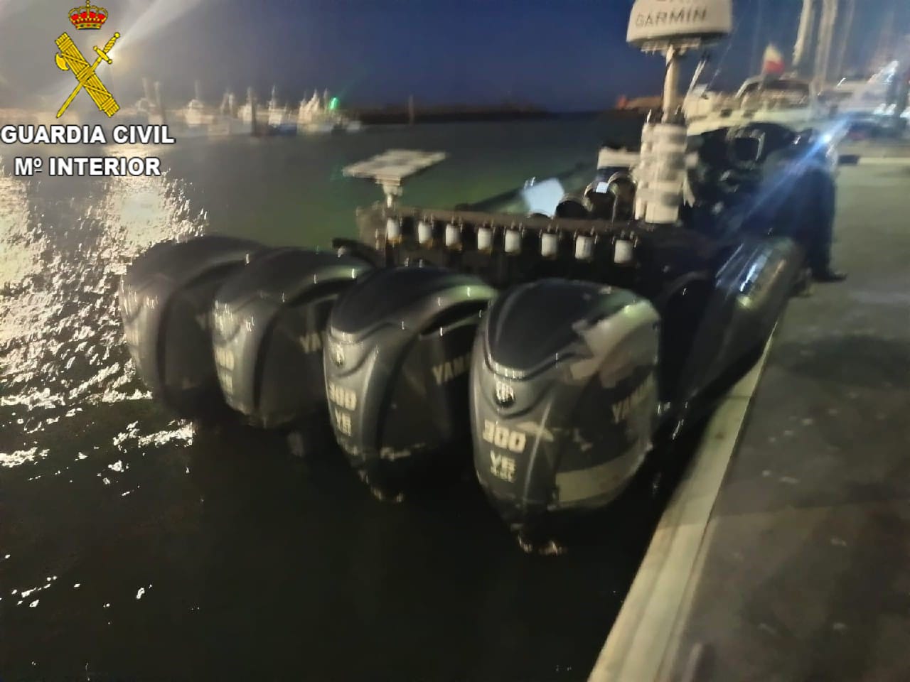 Embarcación intervenida por la Guardia Civil