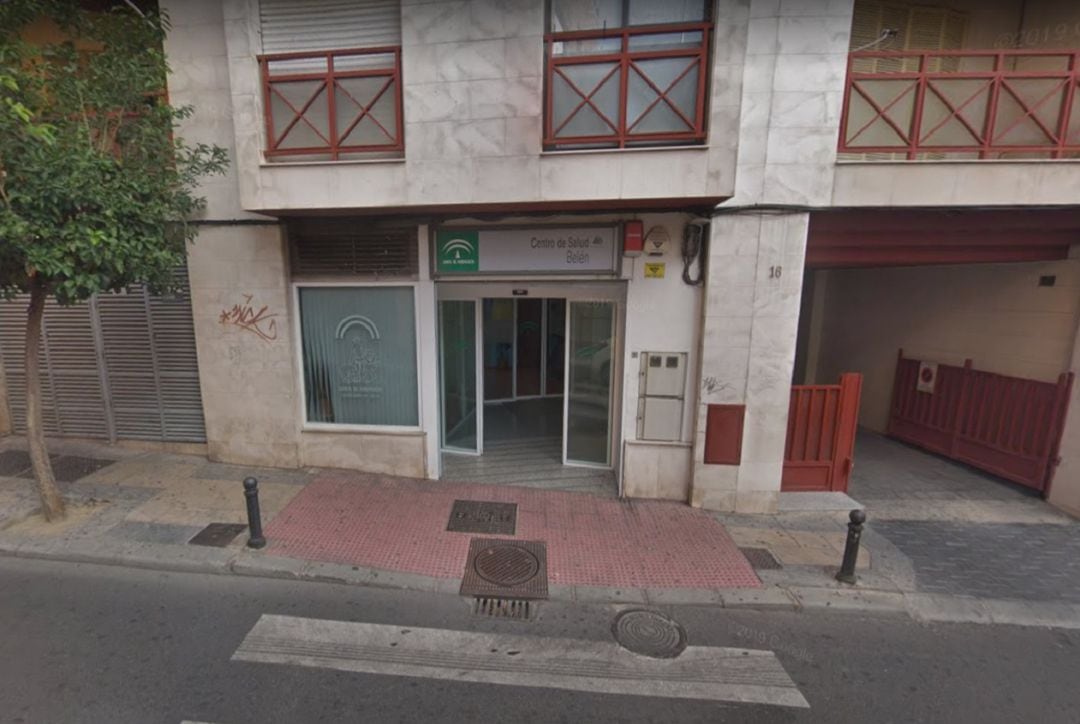 El centro de salud del barrio de Belén y San Roque de Jaén está en el centro del debate 