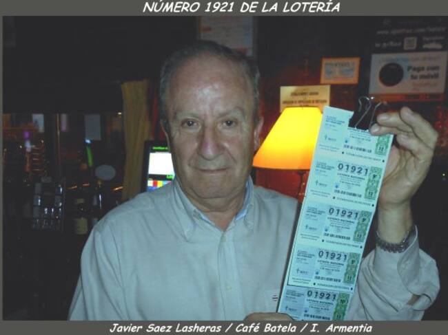 Javier Sáez con el número 1921