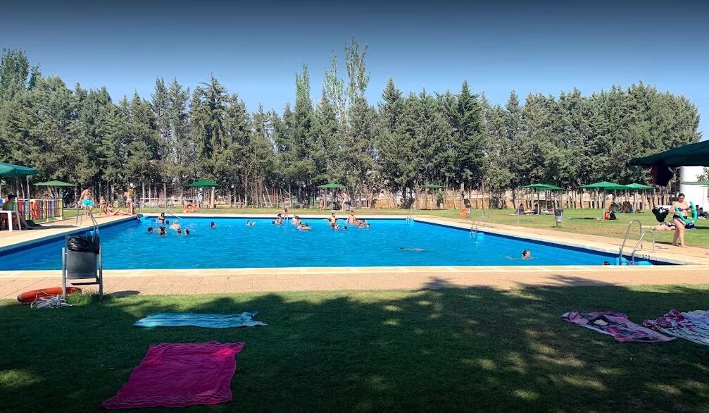 Piscina Municipal de Ibros