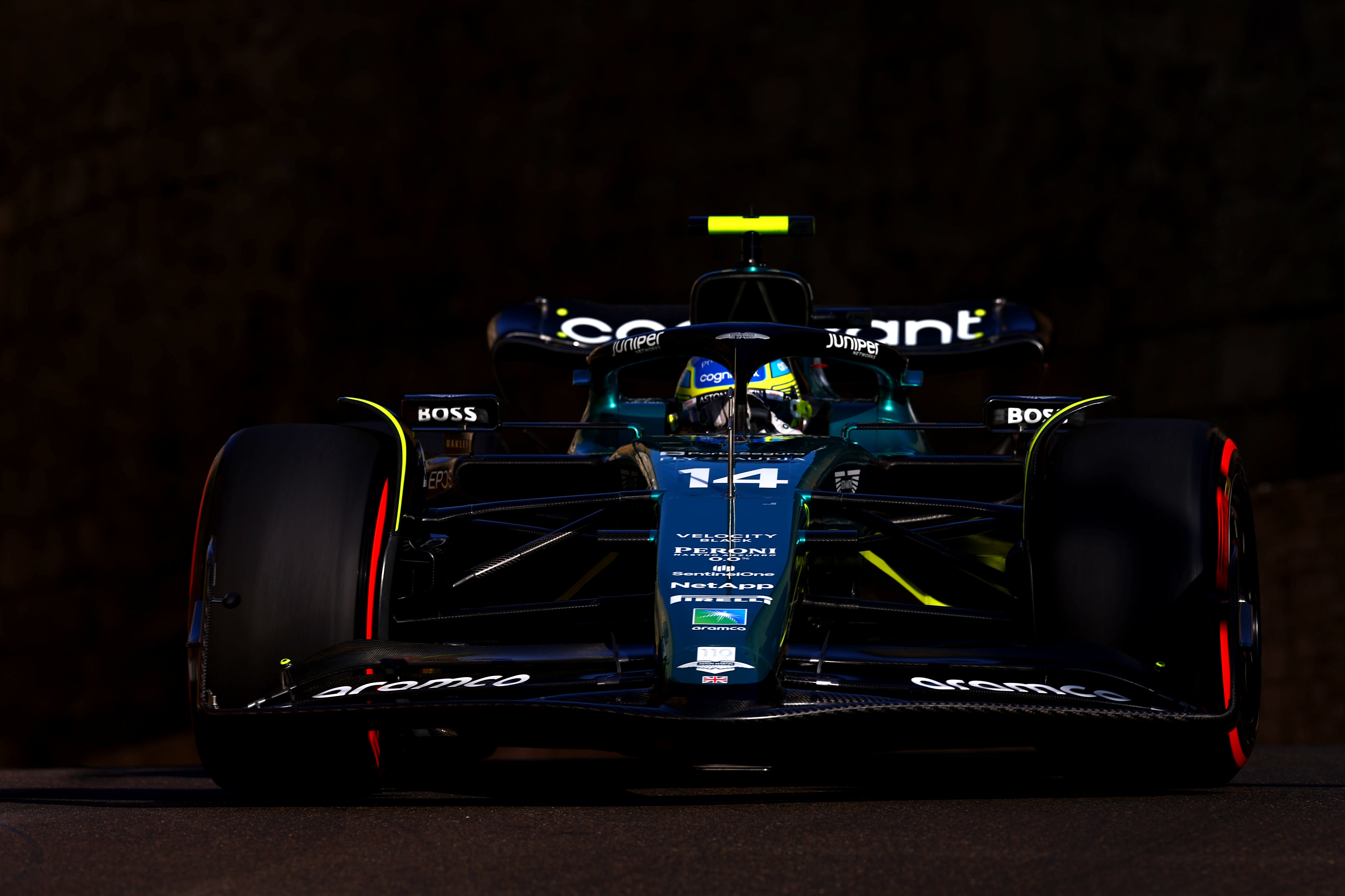 Fernando Alonso en Baku en la qualy del GP de Azerbaiyán. (Photo by Alex Pantling/Getty Images)