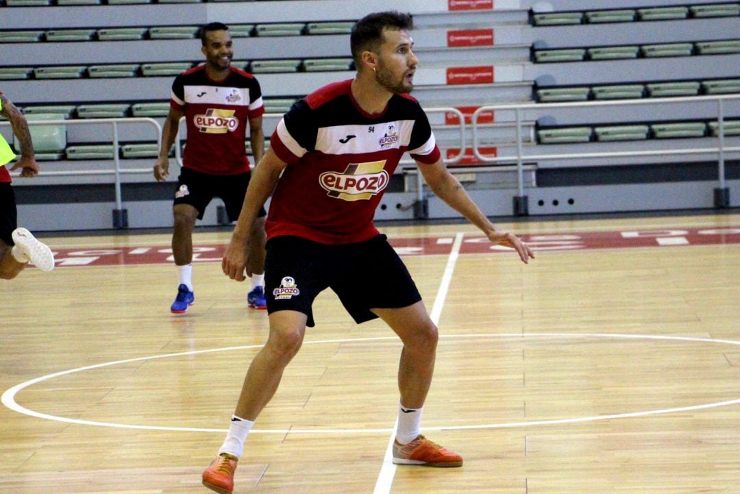 Felipe Paradynski en un entreno con ElPozo Murcia Costa Cálida