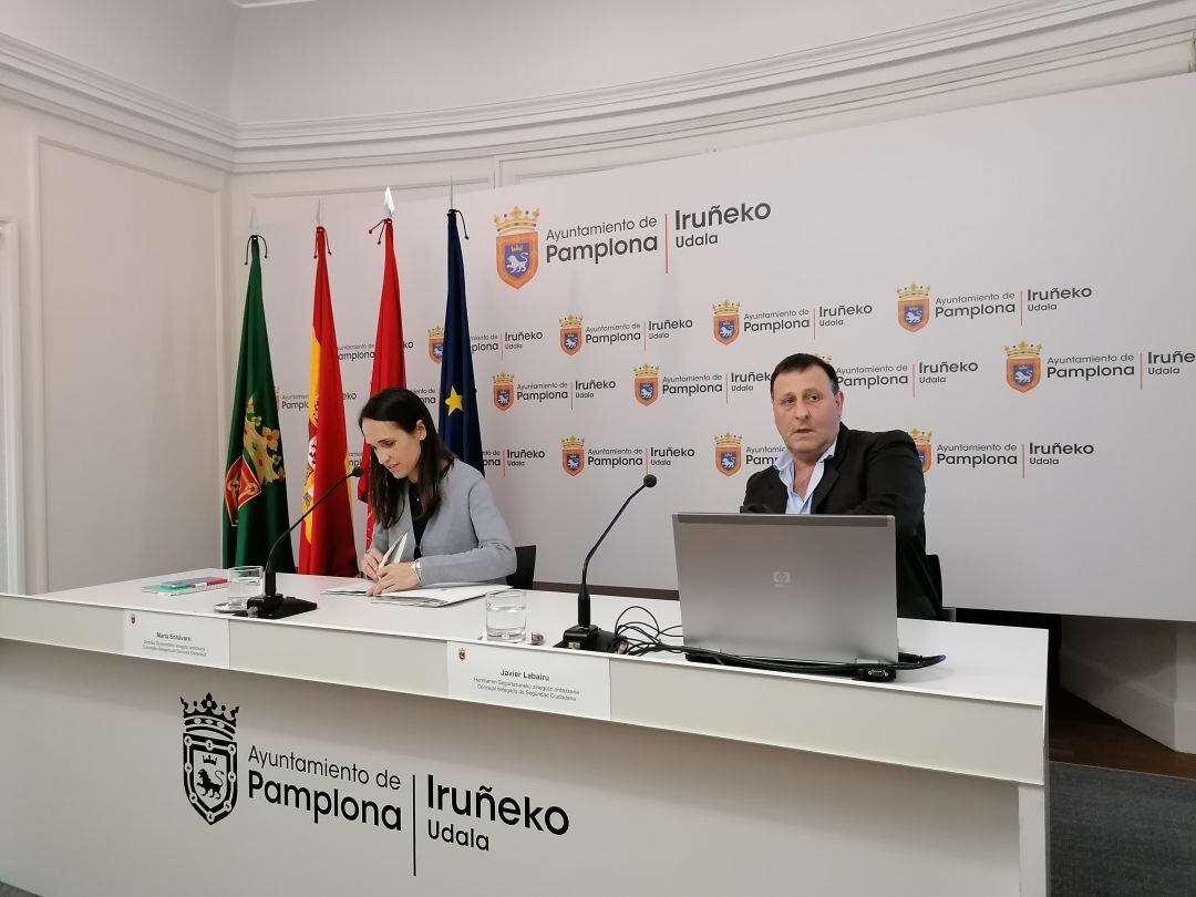 María Echávarri y Javier Labairu, concejales del Ayuntamiento de Pamplona