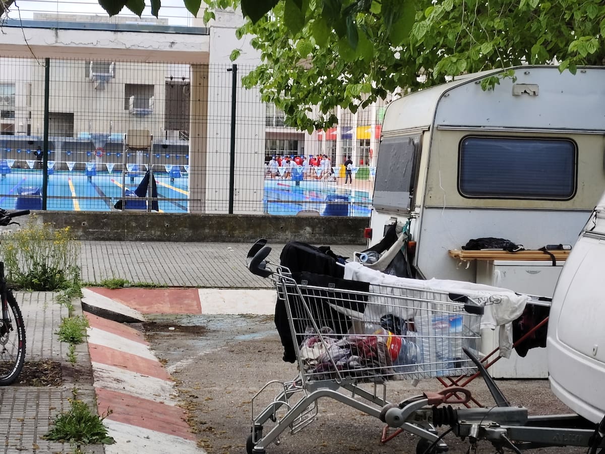 El aparcamiento de Son Hugo llega al límite de su capacidad con cerca de 150 caravanas