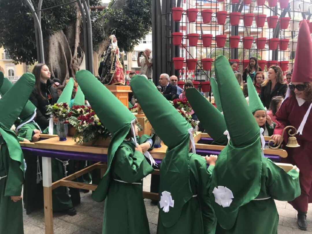 La Procesión del Ángel a su paso por Santo Domingo