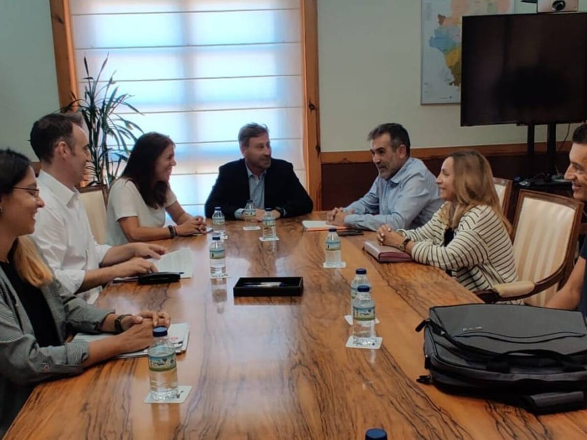 Reunión positiva entre el Ayuntamiento de Fraga y el consejero de Vertebración José Luís Soro