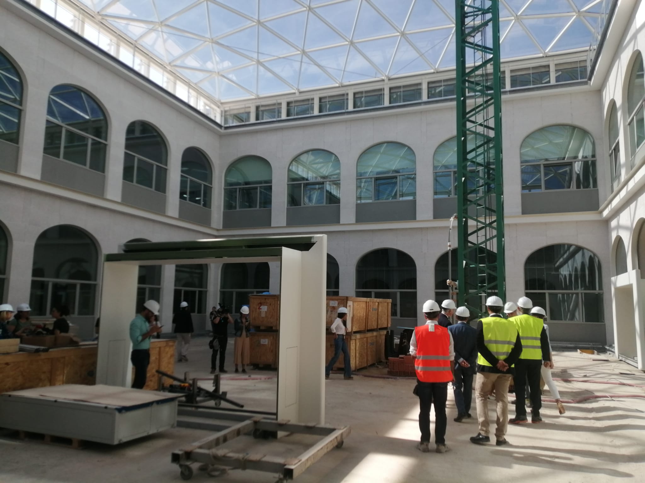 Obras de rehabilitación en el instituto Sagasta en Logroño.