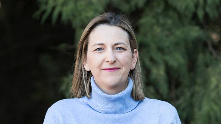 Entrevista a Miriam Louzao, concelleira de Educación, en HxH Santiago