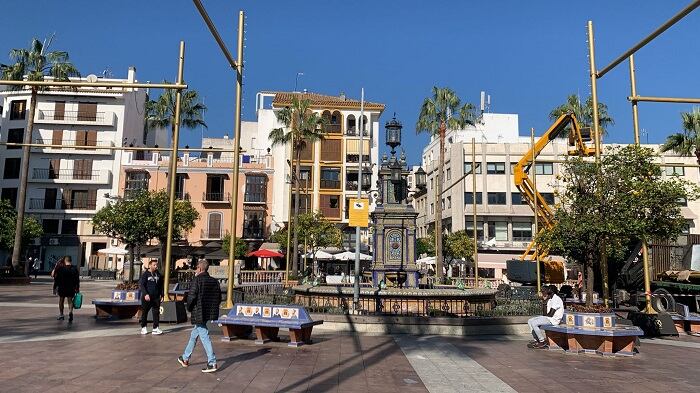 Trabajos de alumbrado en la Plaza Alta