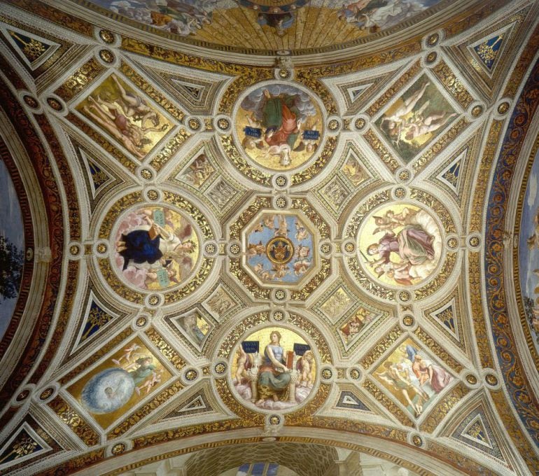 Bóveda de la &#039;Stanza della Segnatura&#039; del Palacio Apostólico del Vaticano. Esta &#039;stanza&#039; fue pintada entre los años 1508 y 1511. 