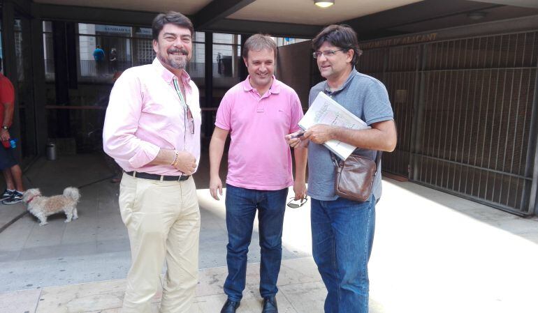 Luis Barcala, Natxo Bellido y Miguel Ángel Pavón, en una imagen de archivo