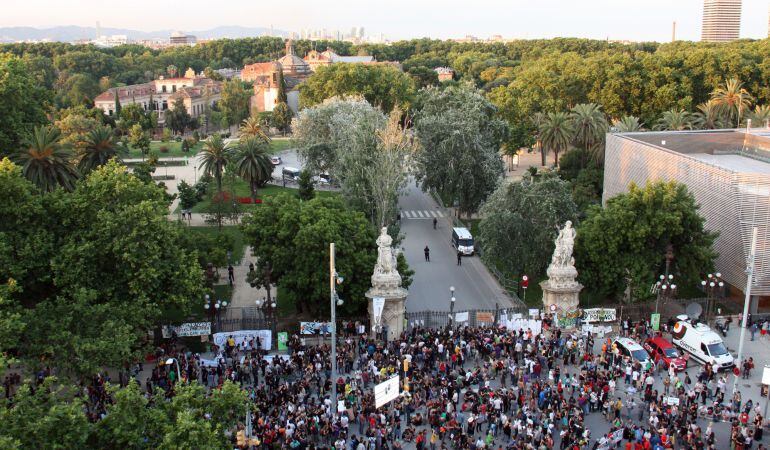 L&#039;Audiència Nacional suspèn l&#039;entrada a la presó dels condemnats pel setge al Parlament mentre es resol la seva petició d&#039;indult