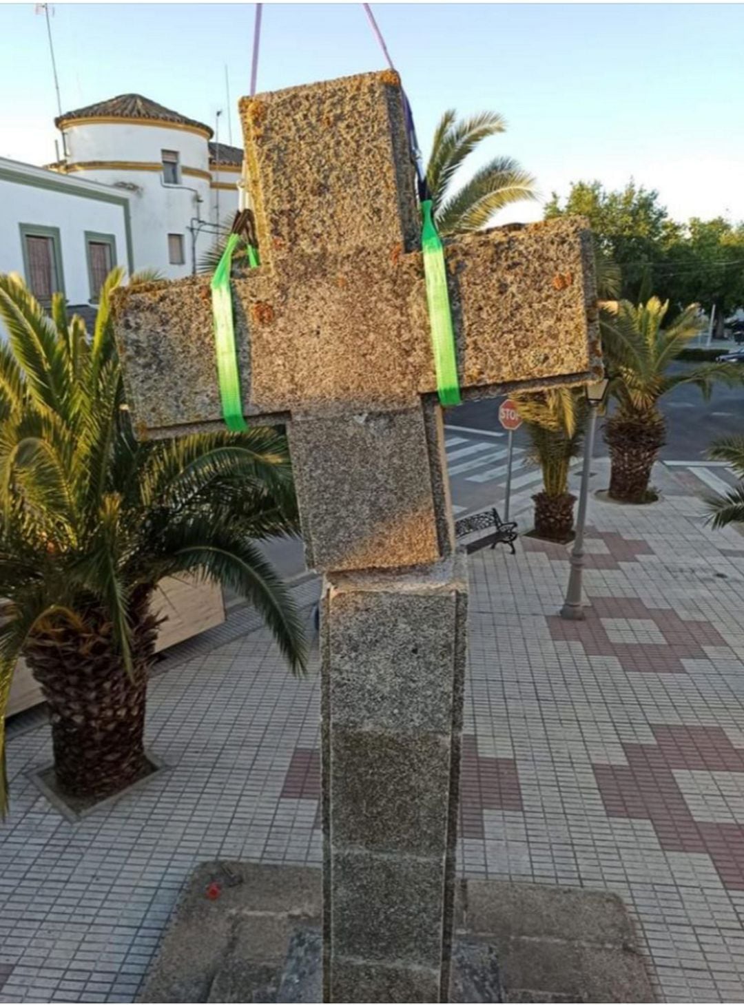 Retirada de la Cruz de los Caídos