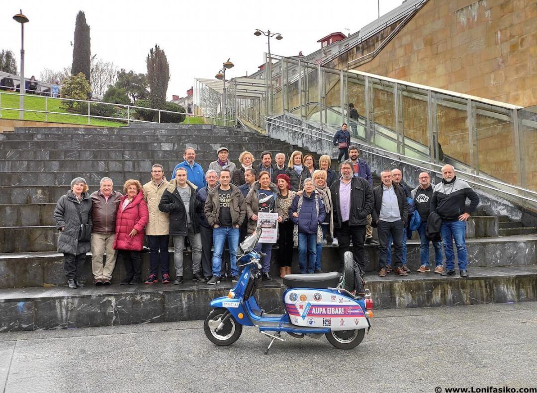 Colaboradores del reto solidario Eibar-Ermua