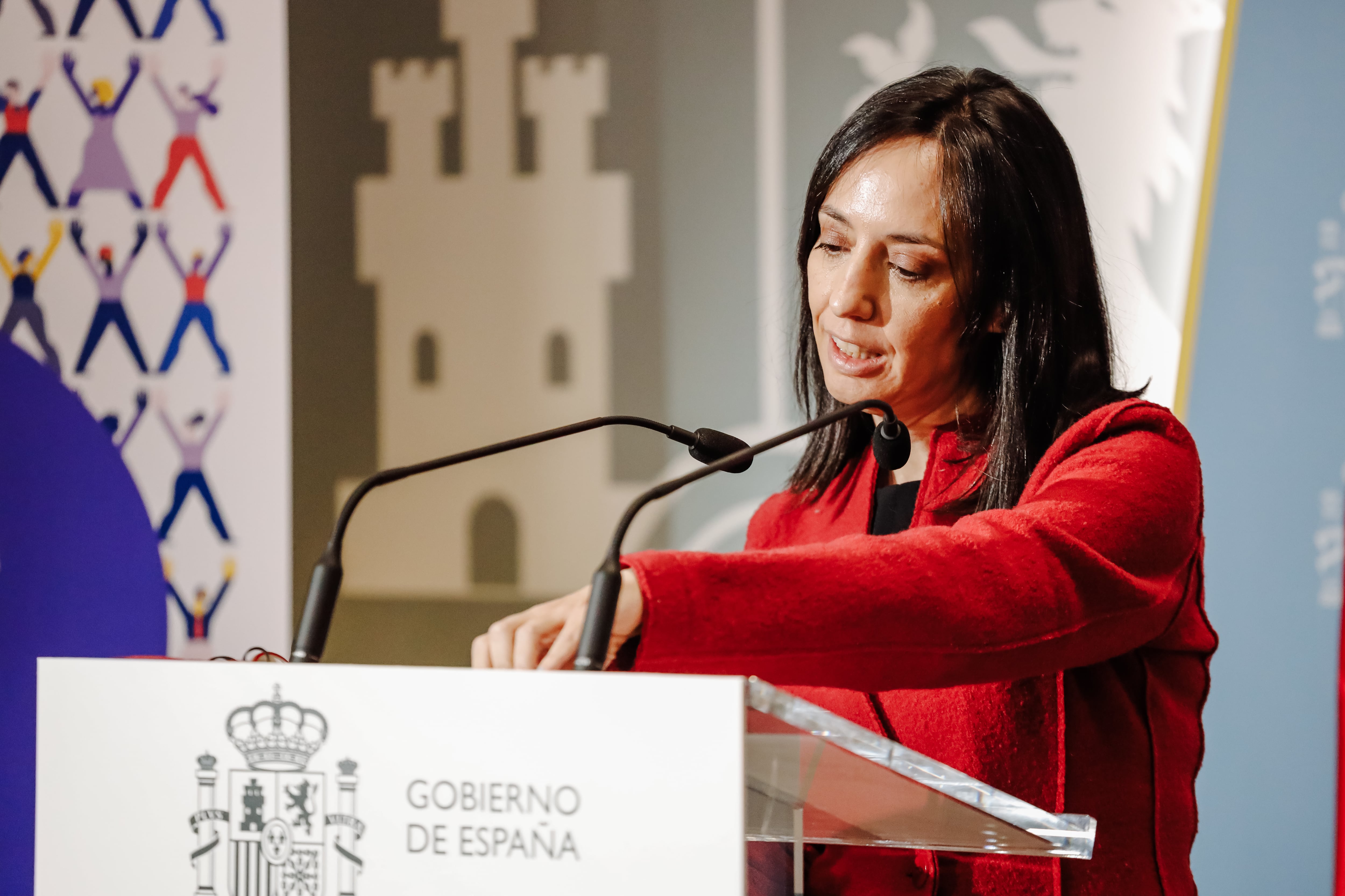 La delegada del Gobierno en Madrid, Mercedes González, durante una rueda de prensa este lunes.