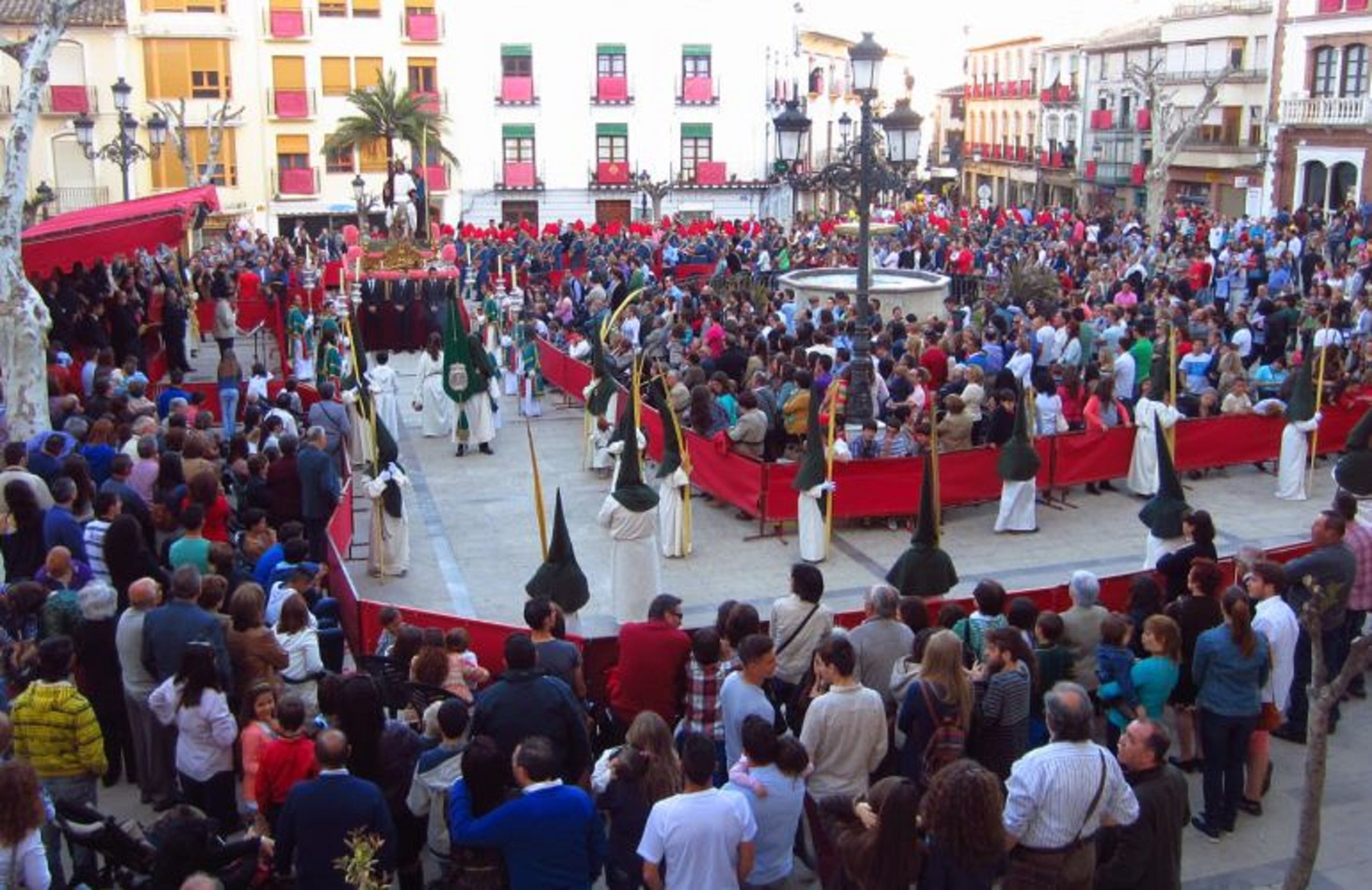 Plaza Mayor de Baza en Semana Santa