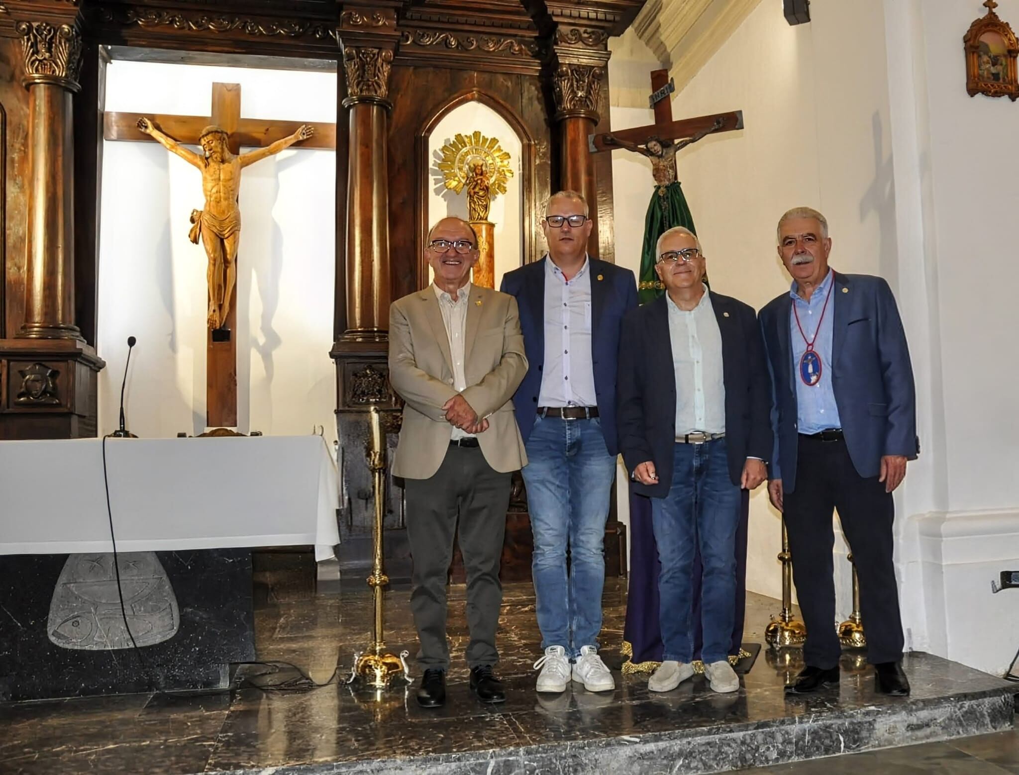 Nueva junta de la Cofradía del Santo Cristo y San Vicente Ferrer de Graus
