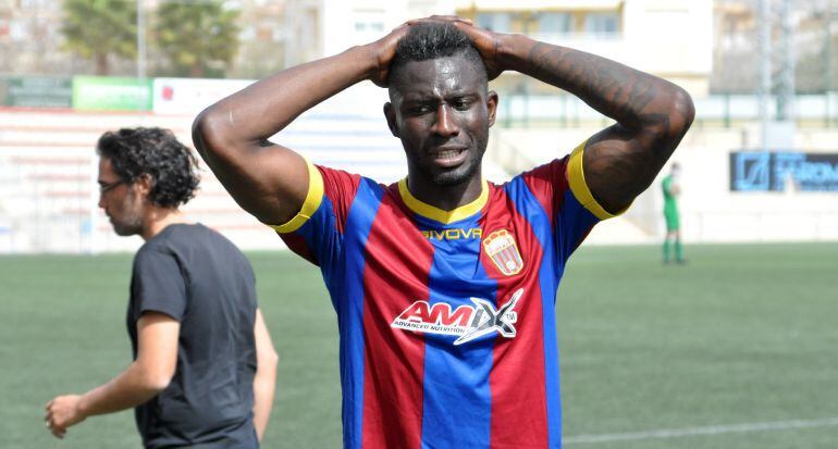 Cheikh Saad, jugador del Eldense y uno de los protagonistas de El Larguero 