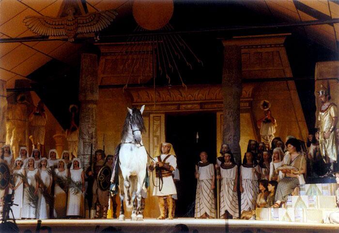 Representació de l'òpera Aida a Maó, 1998