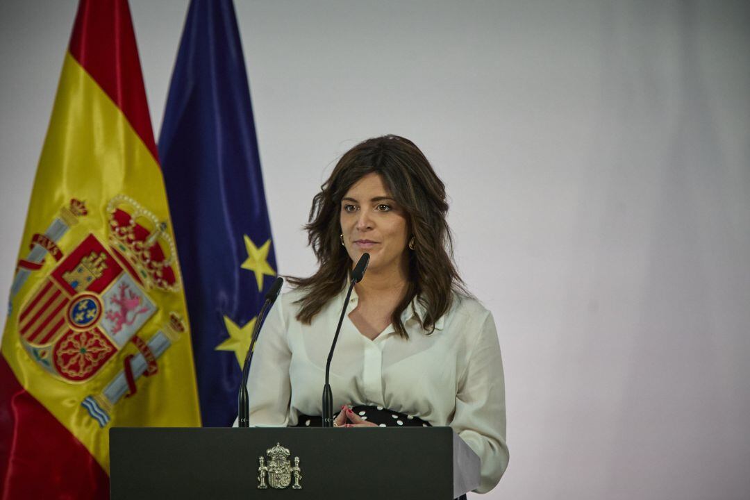 La escritora Ana Iris Simón interviene durante la presentación del plan &#039;Pueblos con Futuro&#039;