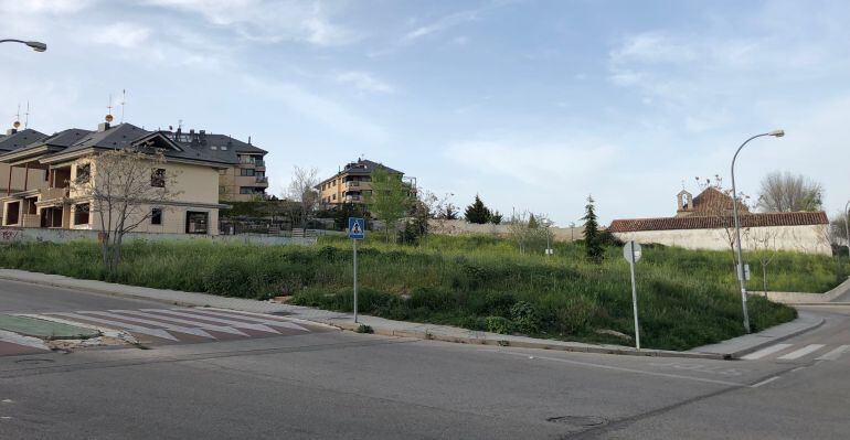 Parcela municipal cedida a Cruz Roja Española