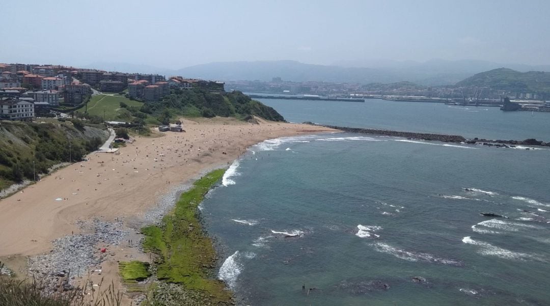 Playa de Arrigunaga, en Getxo (Bizkaia)