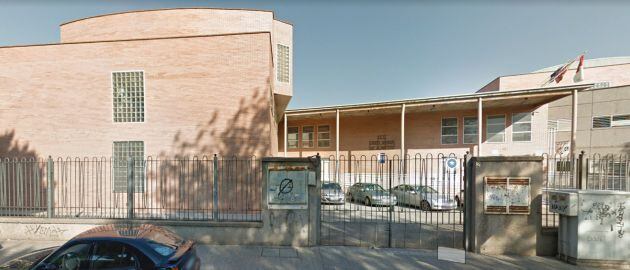 Fachada del IES &quot;Santa María de Alarcos&quot; de Ciudad Real