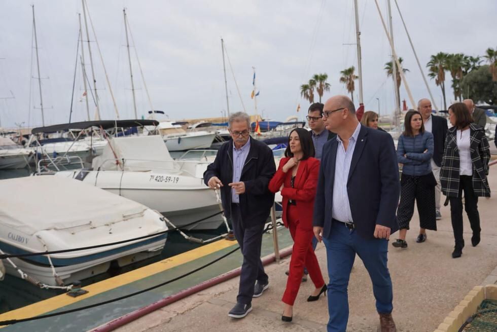 Visita institucional al puerto de La Vila Joiosa