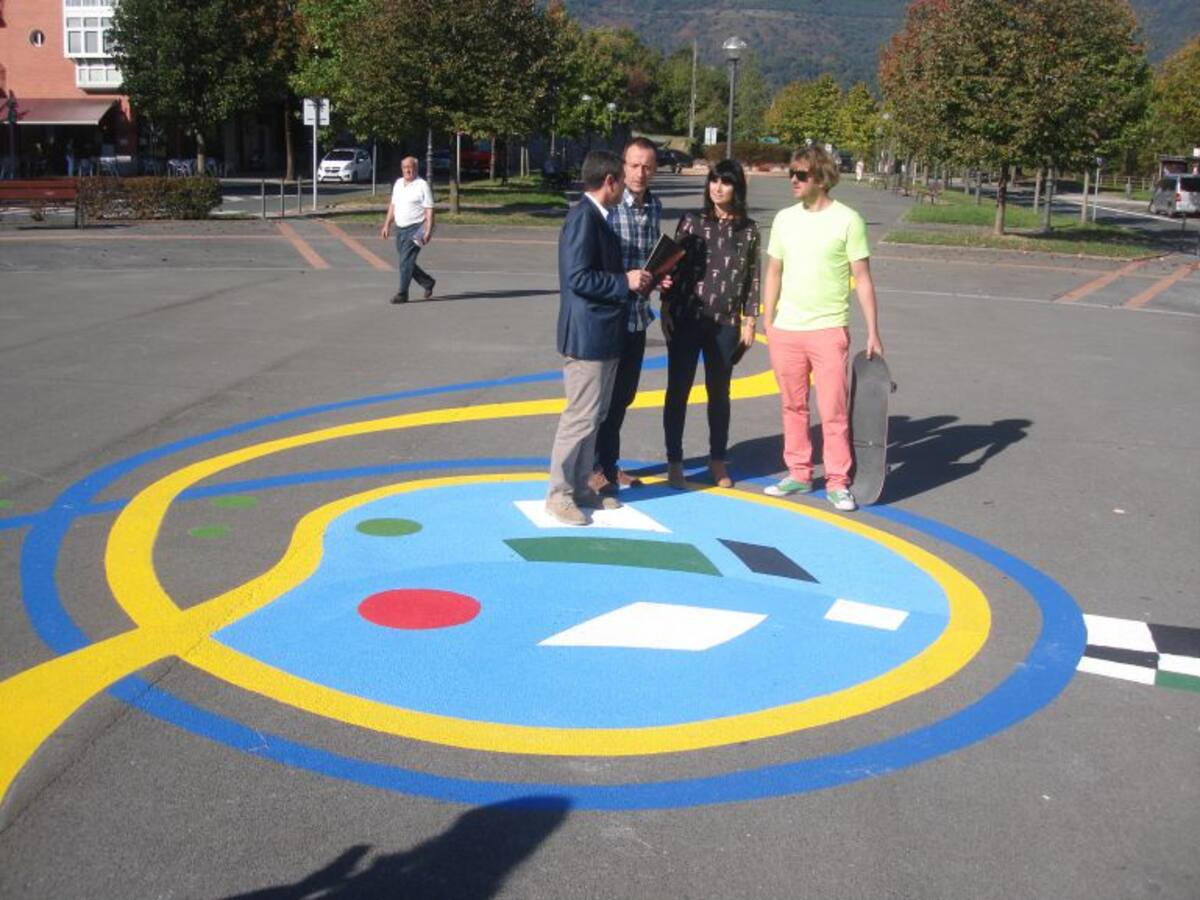 Fiesta esta tarde en la plaza Pedro de Arístegui