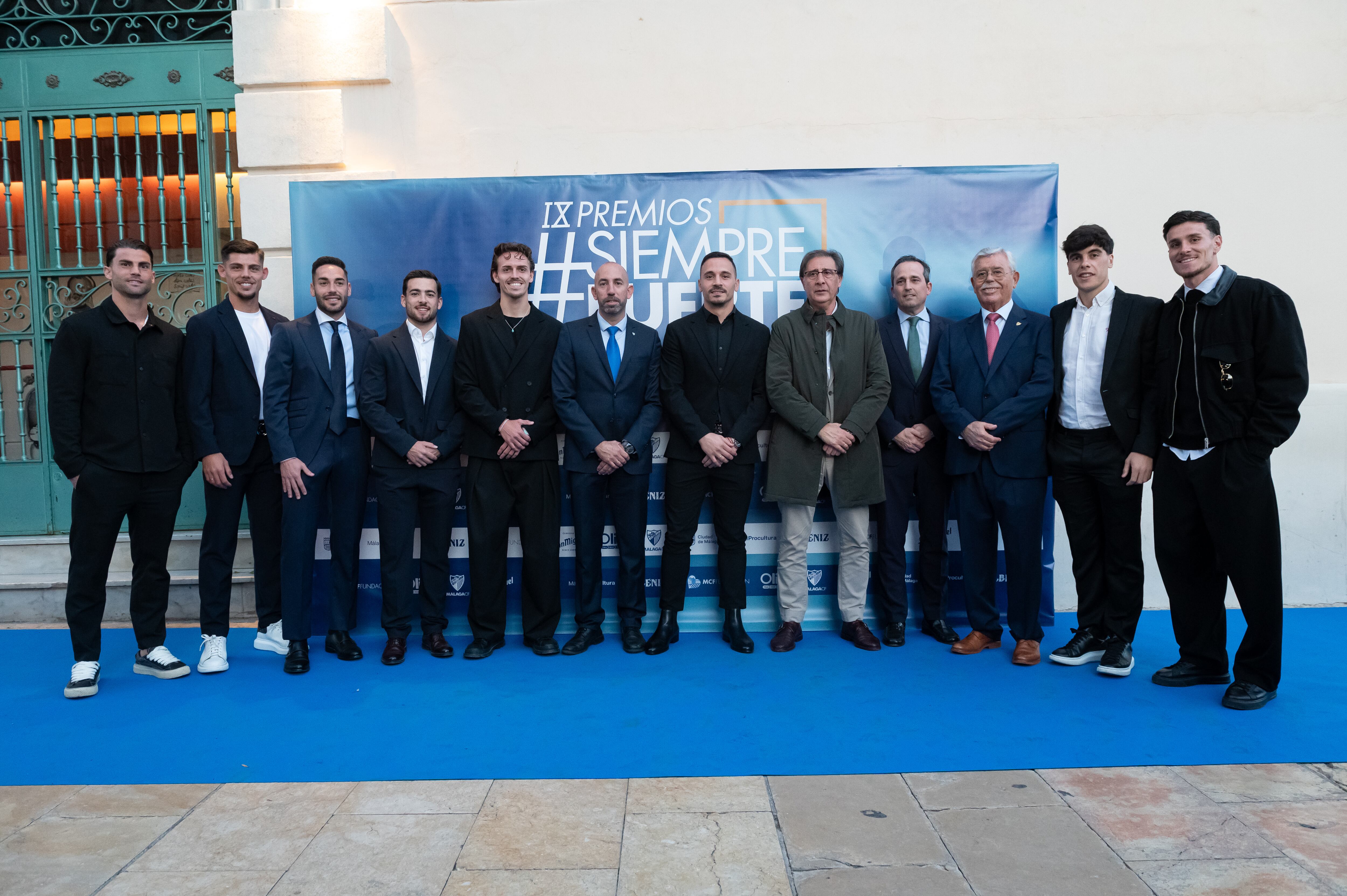Los jugadores del Málaga que asistieron a la entrega de los Premios Siempre Fuerte