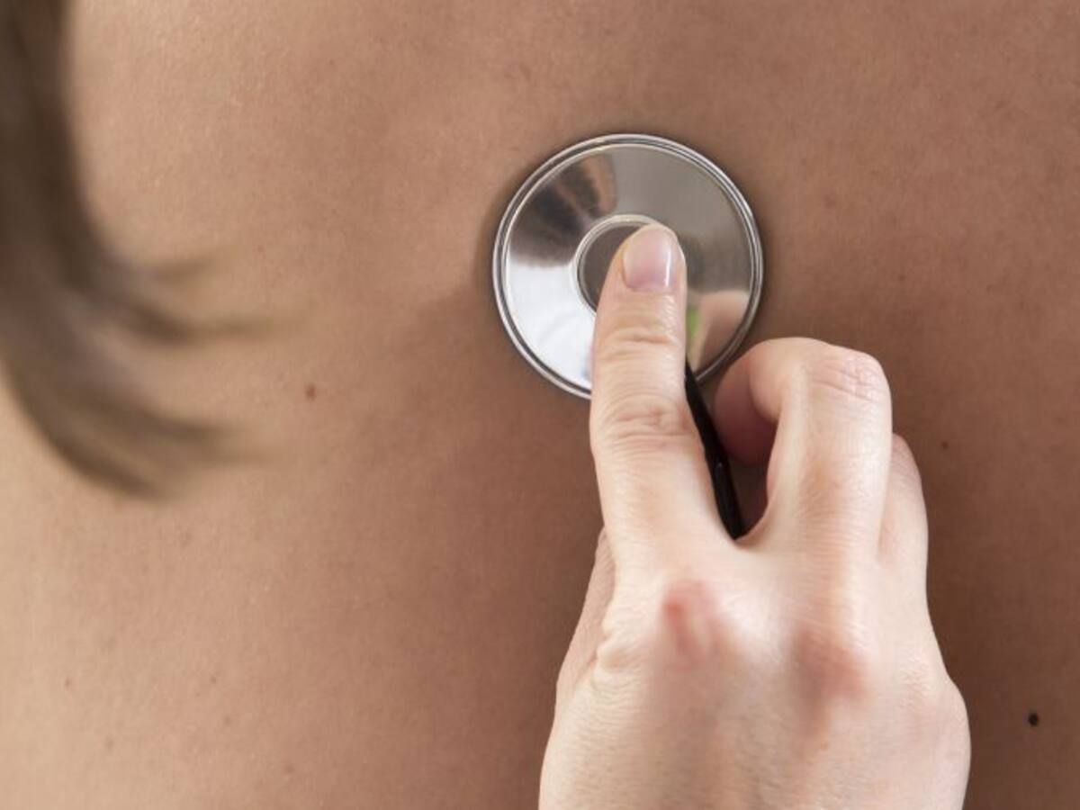 La primera llamada del día con Peio Goyache, coordinador del Servicio de Urgencias del centro de salud de Estella