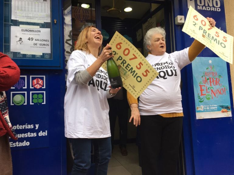 Celebración en la administración que ha repartido íntegramente el segundo premio de &quot;El Niño&quot; en Madrid