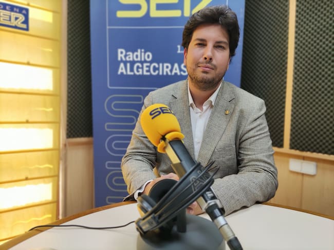 Ismael Villa, Hermano Mayor de La Palma, durante su participación en Hoy por Hoy Campo de Gibraltar