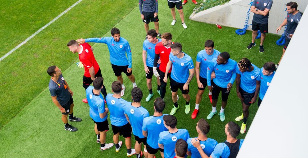 Unai Simón, recibido en Lezama este miércoles