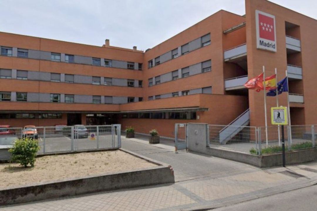 Exterior de la residencia de Usera gestionada por DomusVI.