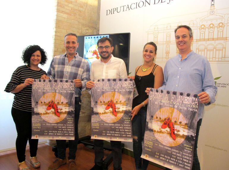 Mari Paz del Moral, Antonio J.Rodriguez, Juan Ángel Pérez, Nuria Serrano y Mario Olivares en la presentación del cartel de Cazorla Flamenca 