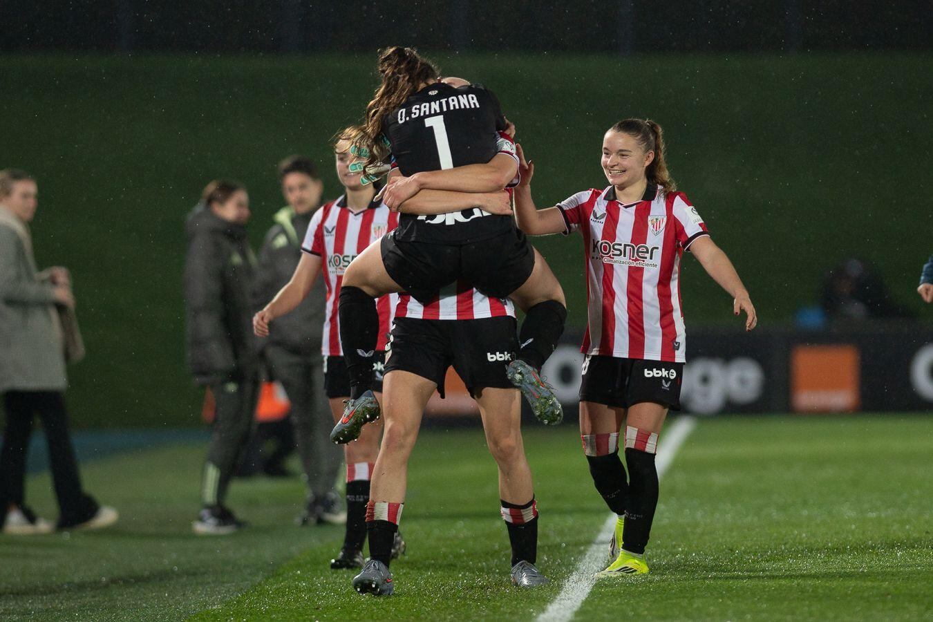Olatz Santana, gran protagonista de la victoria del Athletic en el Di Stefano el día de su debut