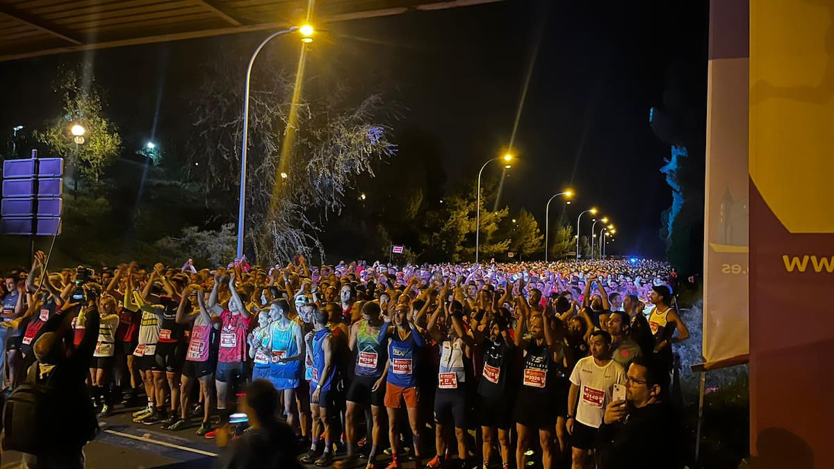 La Nocturna de Toledo alcanza su mayoría de edad: Recogida de dorsales, recorrido, actuaciones musicales...