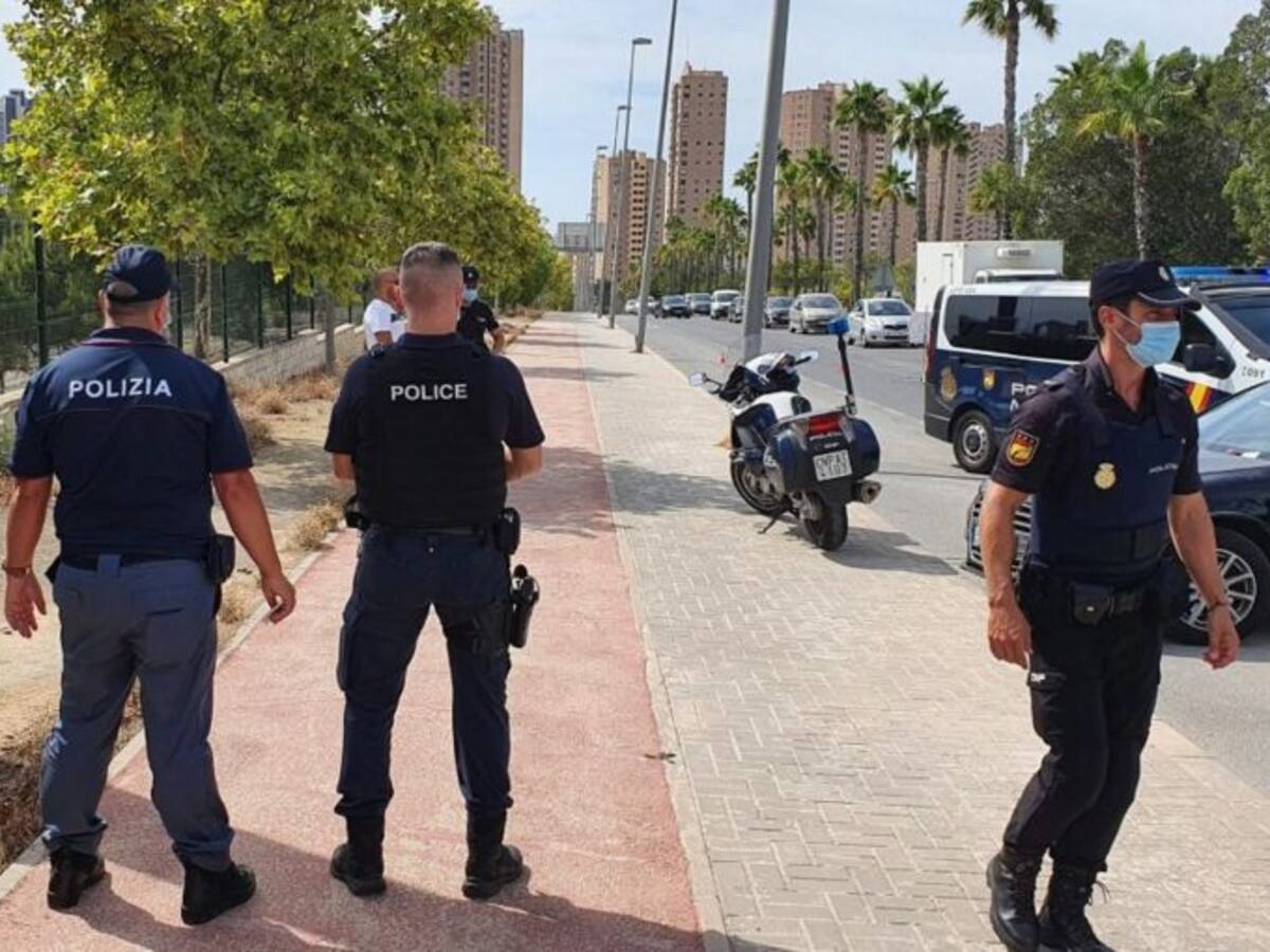 Agentes italianos y franceses se unen a la Policía Nacional para reforzar la seguridad en Benidorm