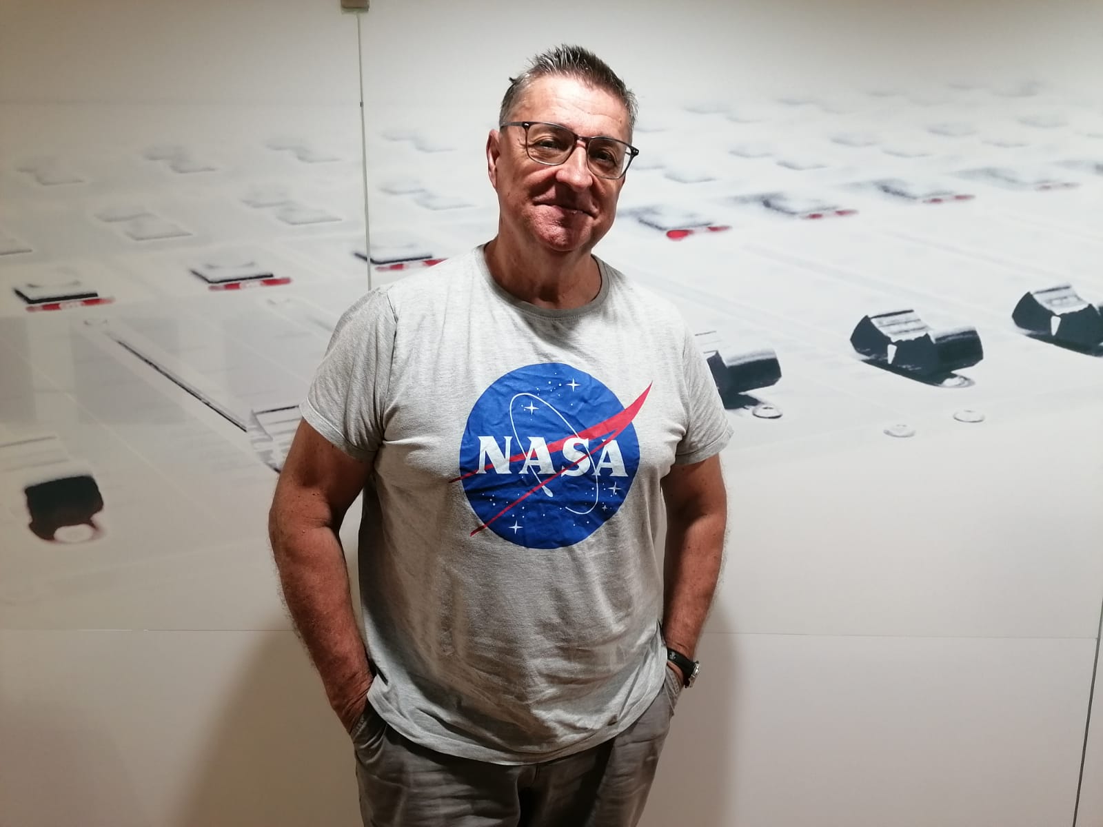 Juan Carlos Casado als estudis de Ràdio Girona.