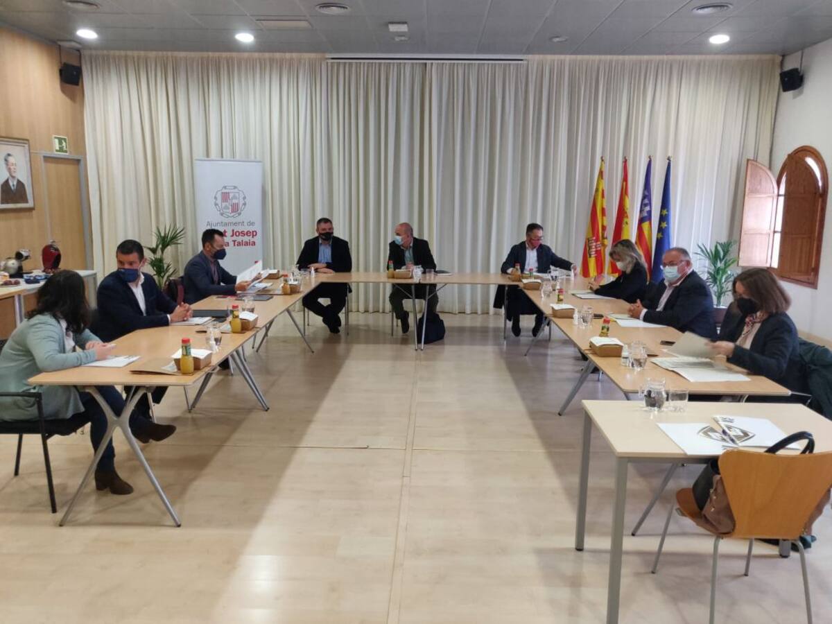 Las instituciones de Ibiza dicen 'no' a la desescalada del Govern
