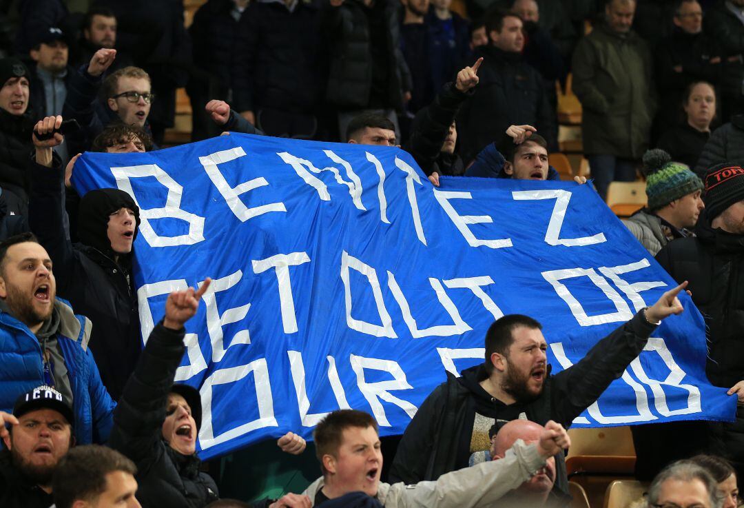 Los aficionados del Everton pidieron la salida del español