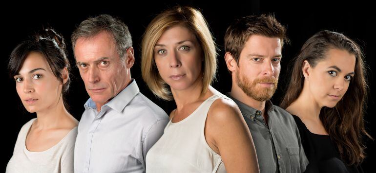 Imagen de los protagonistas de la obra que este jueves se representa en el Teatro Principal de Palencia